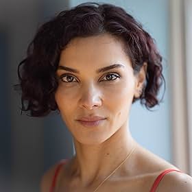 Go to Amber Rose Revah