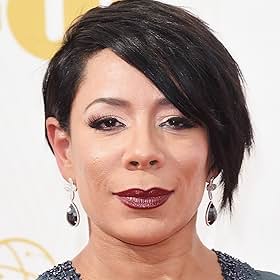Go to Selenis Leyva
