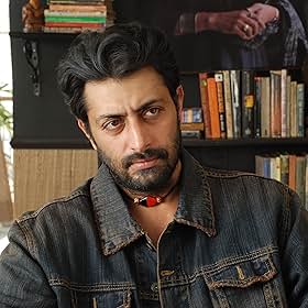 Go to Priyanshu Chatterjee